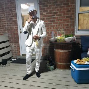 Meet your Posher, Alex